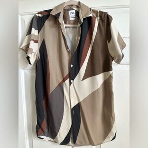 Zara Men's Abstract Brown and Black Short Sleeve Shirt